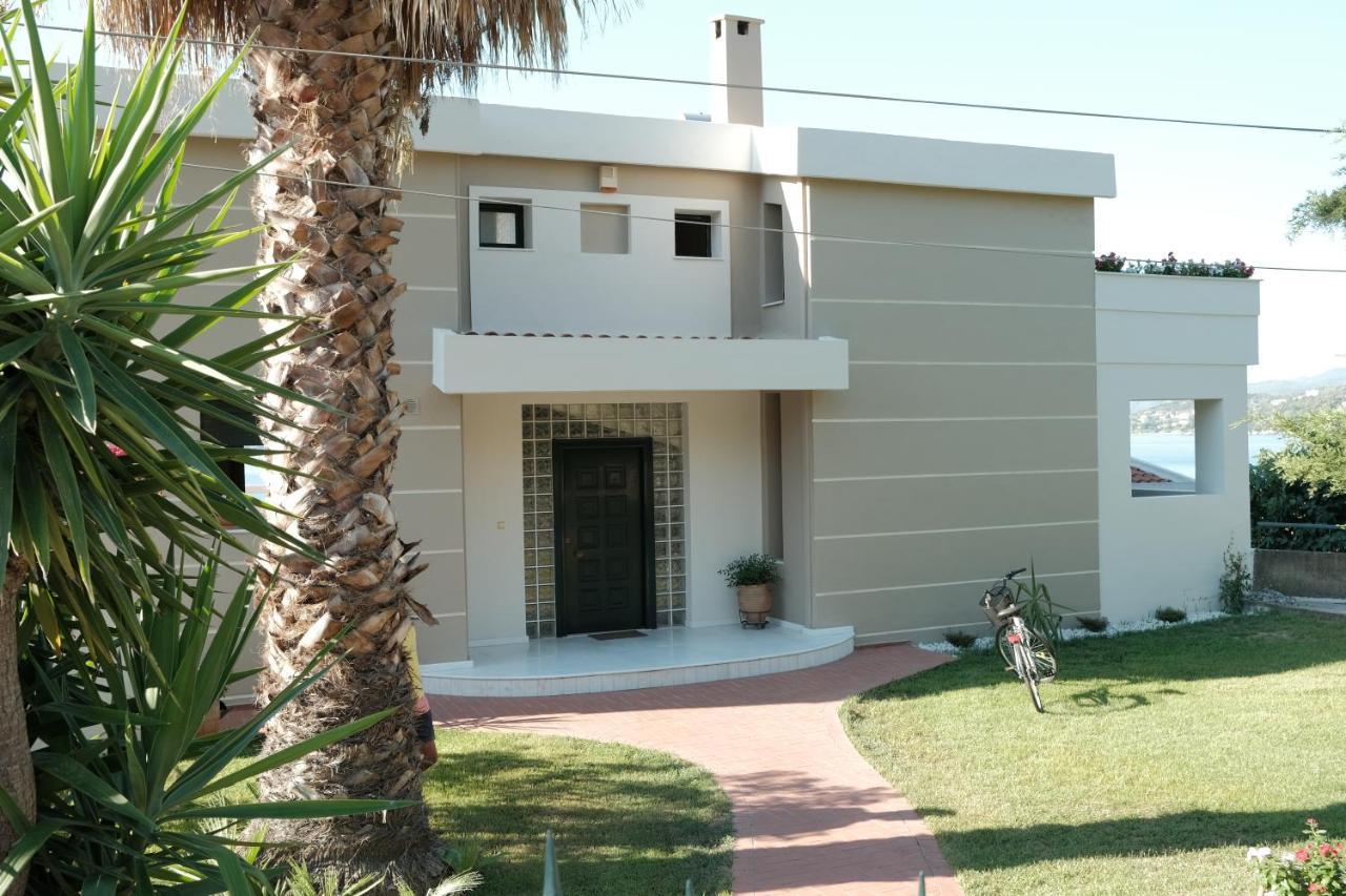 Crystal Bay Apartment Paleo Tsifliki Exterior photo
